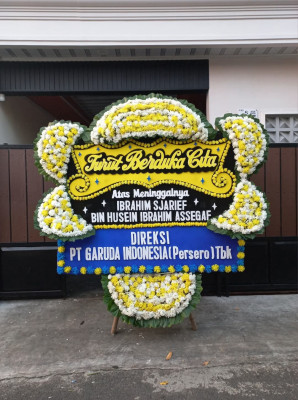 Papan Bunga Duka di Tului